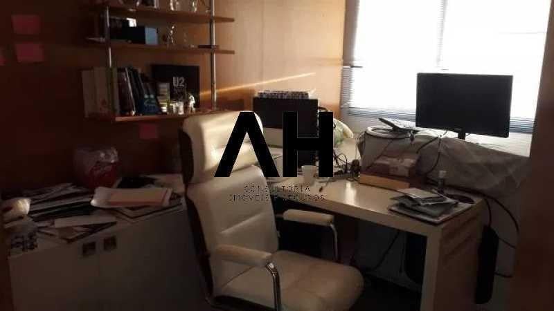 Imagem Apartamento com 3 Quartos à Venda, 112 m²em Icaraí - Niterói