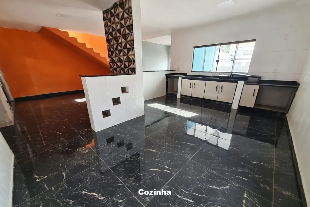 Foto do imóvel: Sobrado com 4 Quartos à Venda, 150 m² em Ceilândia Sul - Brasília