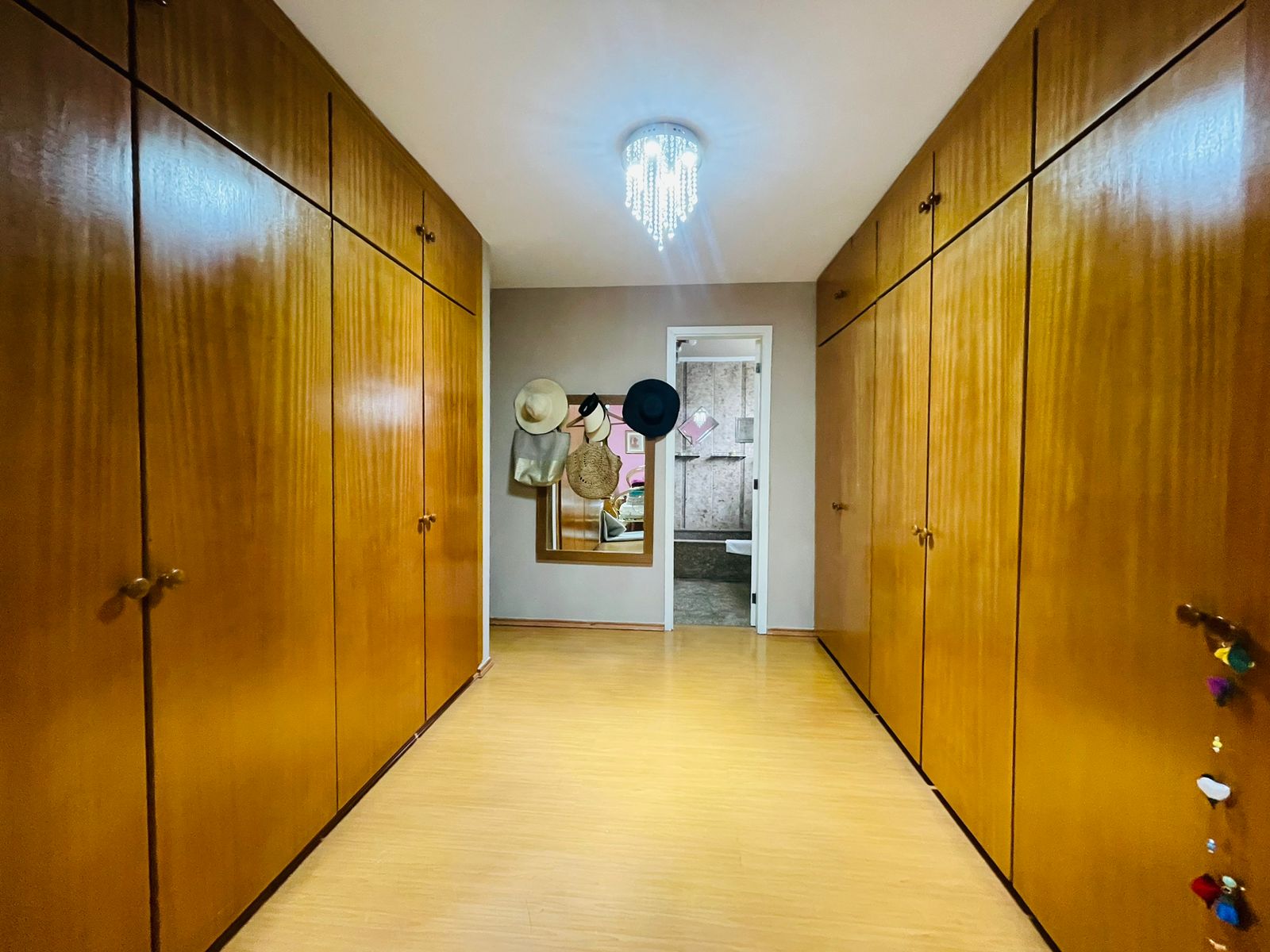 Foto do imóvel: Cobertura com 4 Quartos à Venda, 960 m² em Cambuí - Campinas