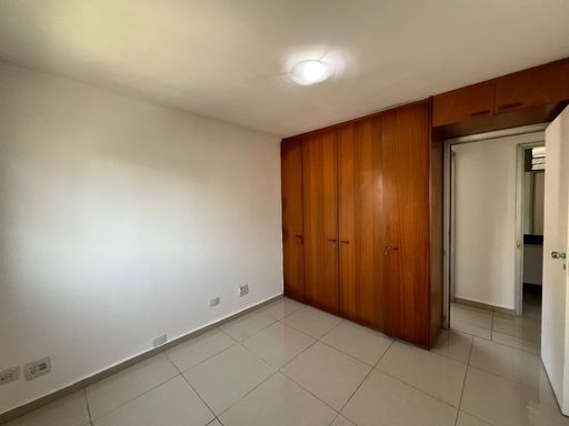 Imagem Apartamento com 3 Quartos à Venda, 78 m² em Jardim Londrina - São Paulo