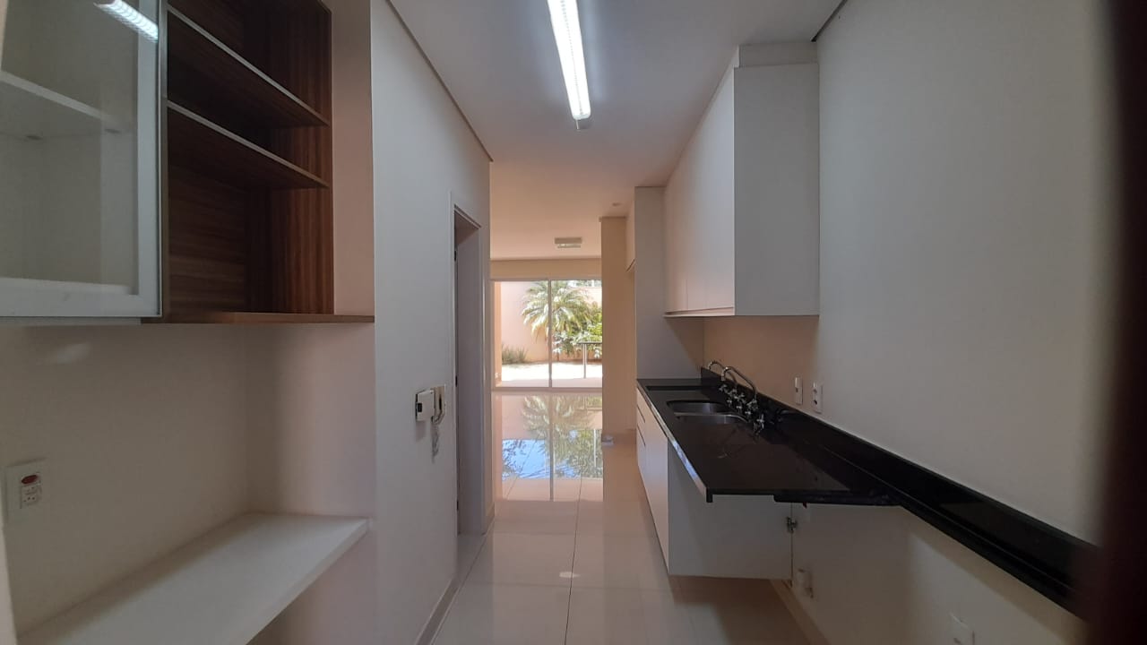 Imagem Casa de Condomínio com 3 Quartos à Venda, 211 m²em Chácaras Silvania - Valinhos