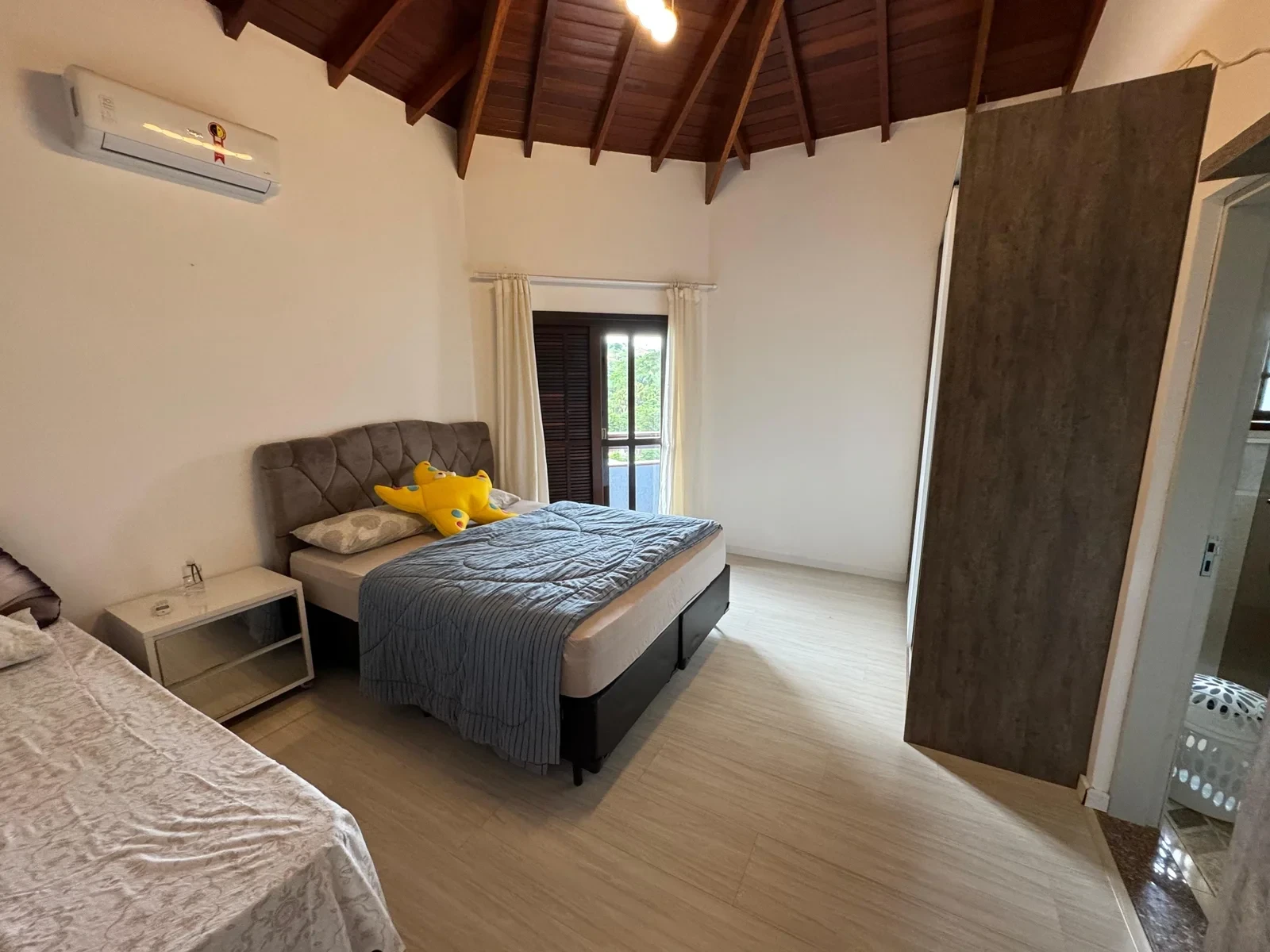 Imagem Chácara com 5 Quartos à Venda, 4650 m² em Santa Isabel - Santa Isabel