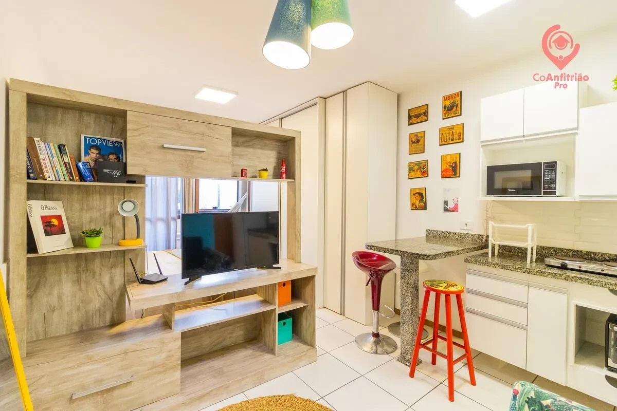 Studio com 1 Quarto à Venda, 38 m² em Centro - Curitiba