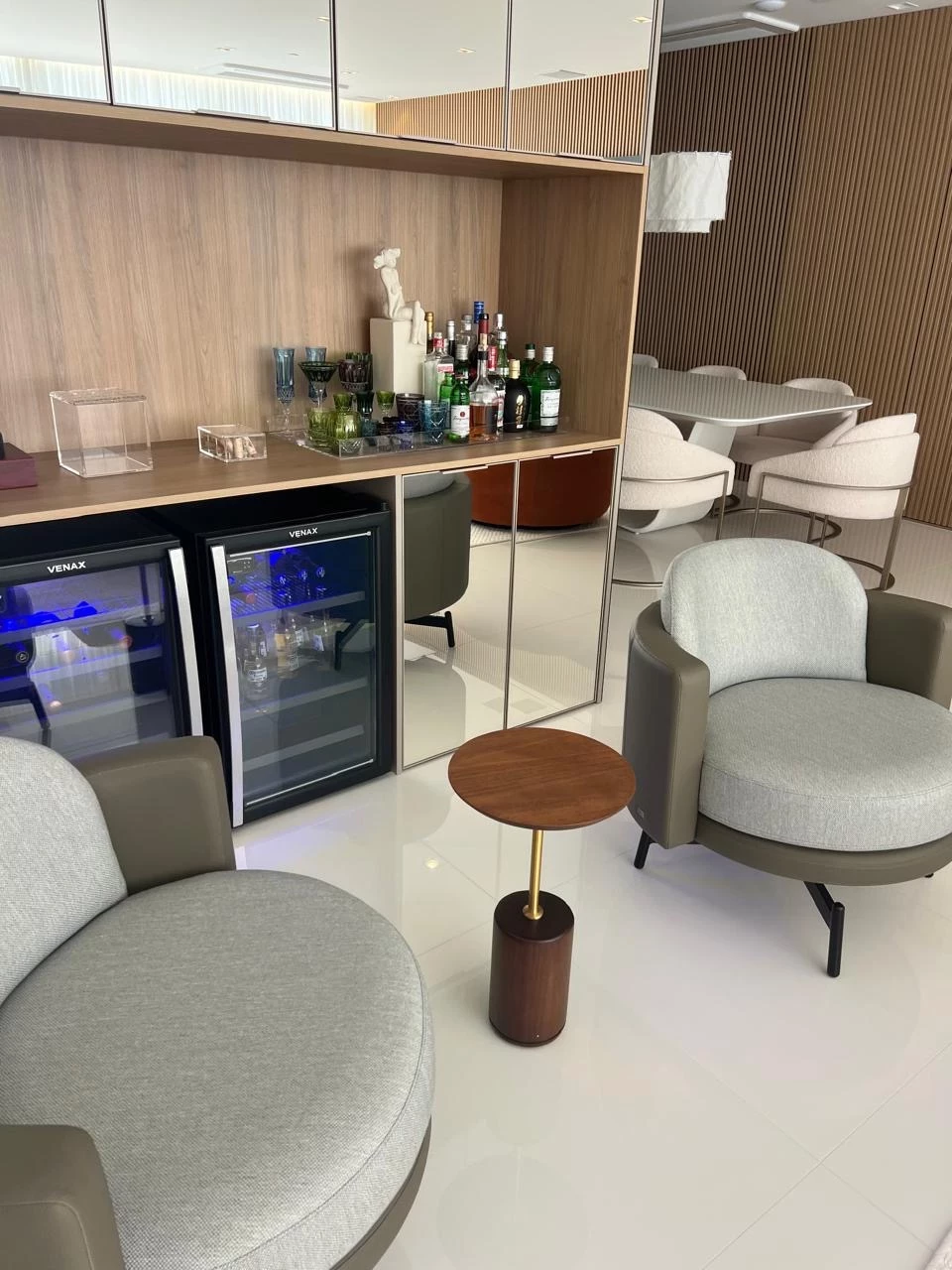 Imagem Apartamento com 4 Quartos à Venda, 265 m² em Centro - Balneário Camboriú