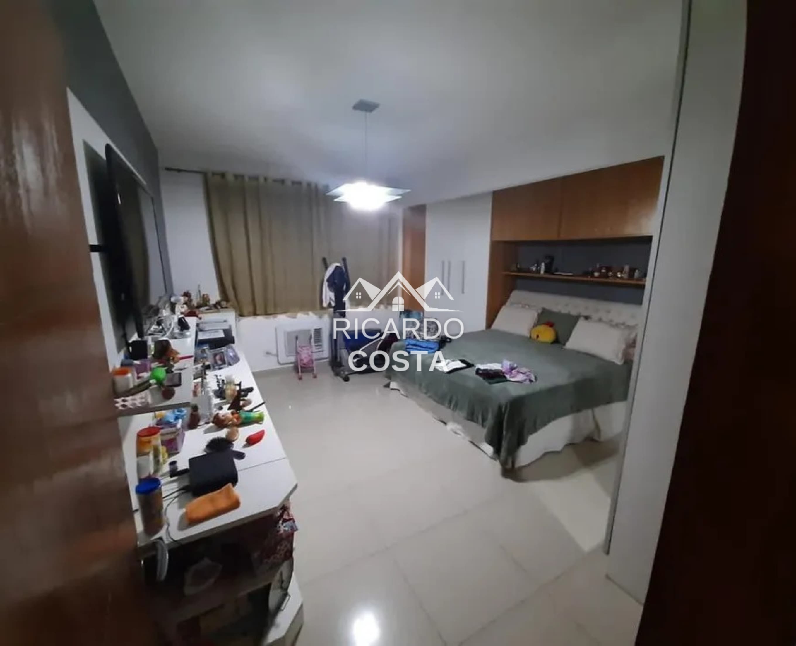 Imagem Casa de Vila com 4 Quartos à Venda, 300 m² em Taquara - Rio de Janeiro