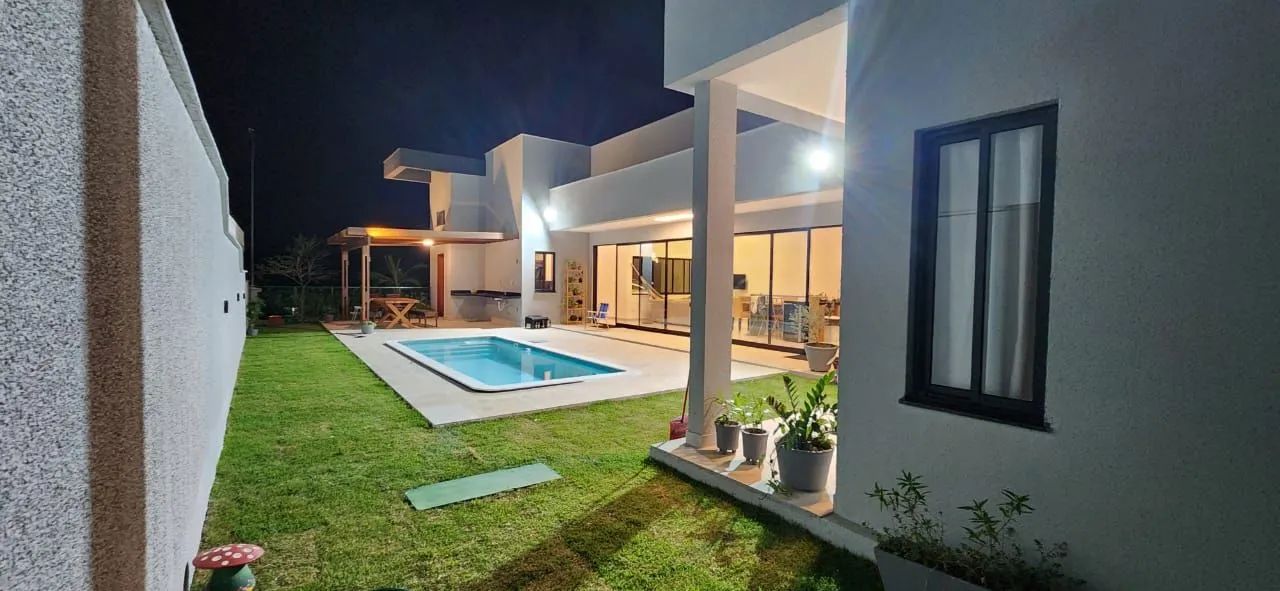 Imagem Casa de Condomínio com 3 Quartos à Venda, 210 m²em Cajupiranga - Parnamirim