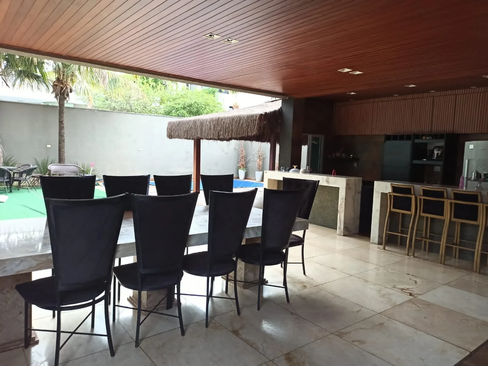 Imagem Casa de Condomínio com 5 Quartos para Alugar, 600 m² em Jardins Paris - Goiânia