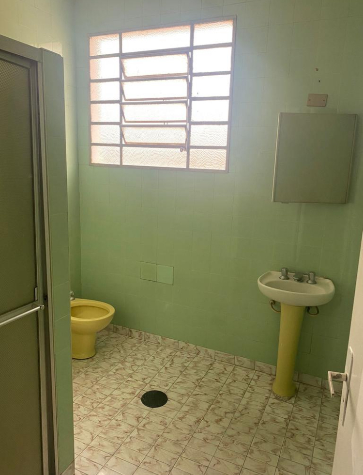Imagem Casa com 5 Quartos à Venda, 250 m²em Nova Piraju - São Paulo