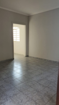 Imagem Casa com 3 Quartos à Venda, 312 m² em Presidente - Araçatuba