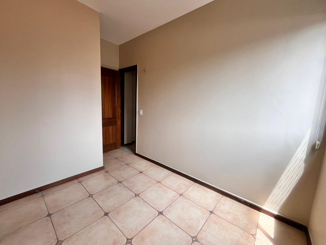 Foto do imóvel: Apartamento com 3 Quartos para Alugar, 100 m² em Pedreira - Belém