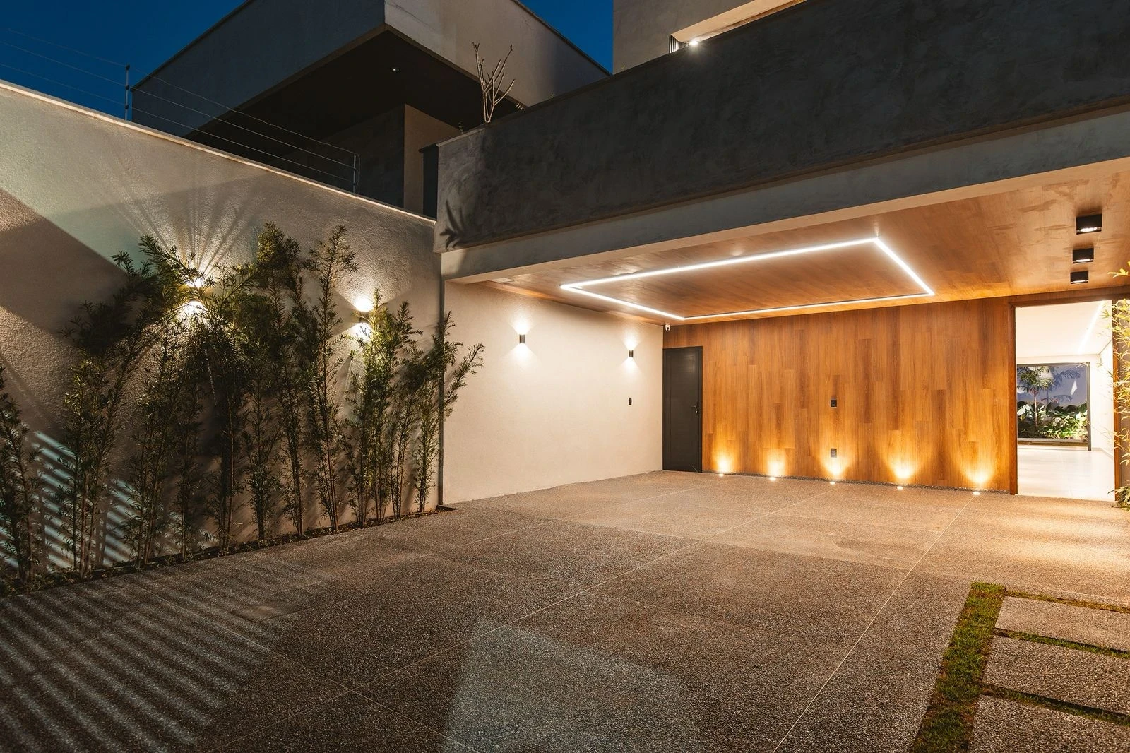 Sobrado com 3 Quartos à Venda, 217 m² em Jardim América - Goiânia