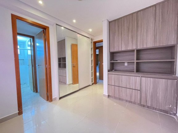 Imagem Cobertura com 3 Quartos à Venda, 329 m² em Setor Bueno - Goiânia