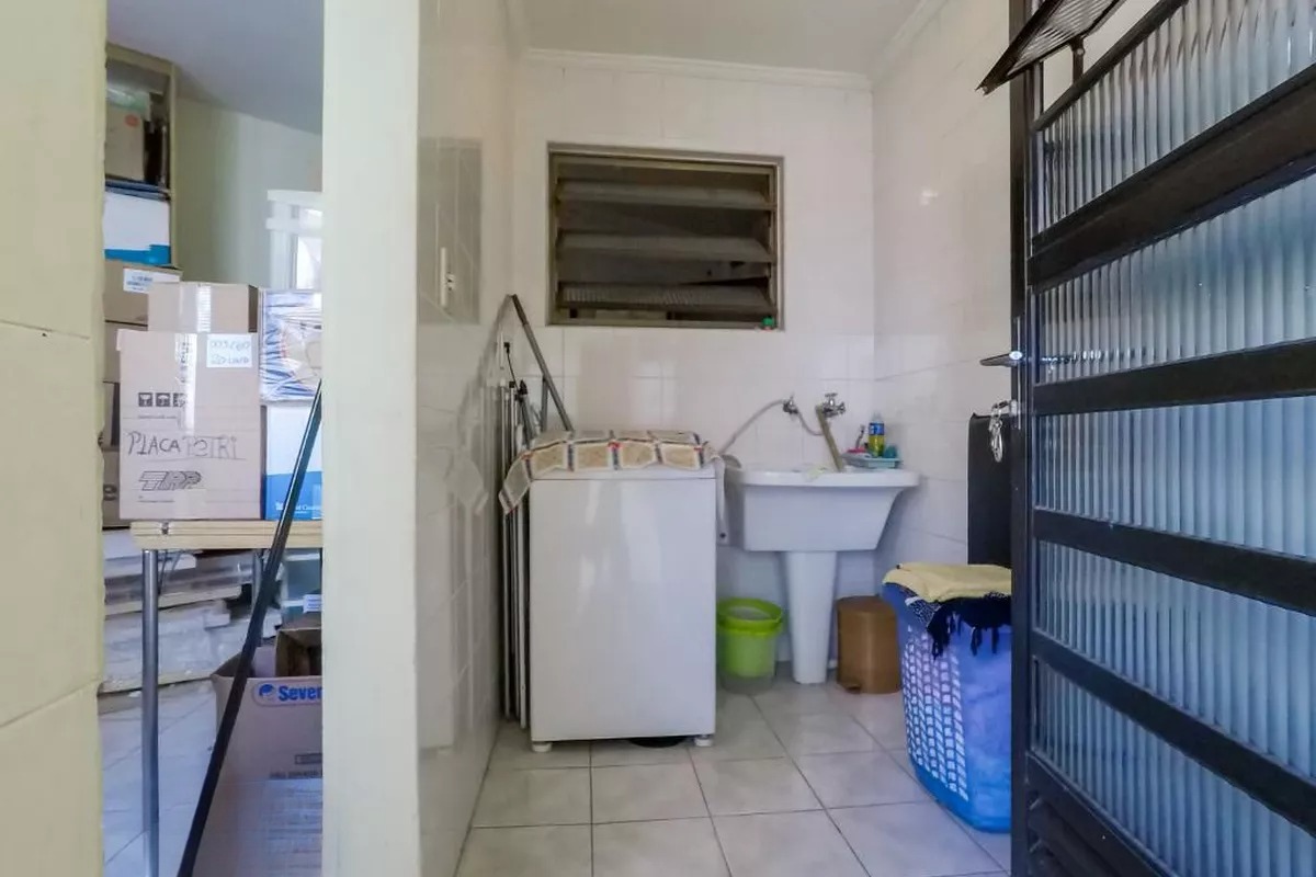 Imagem Sobrado com 3 Quartos à Venda, 174 m² em Vila Gumercindo - São Paulo