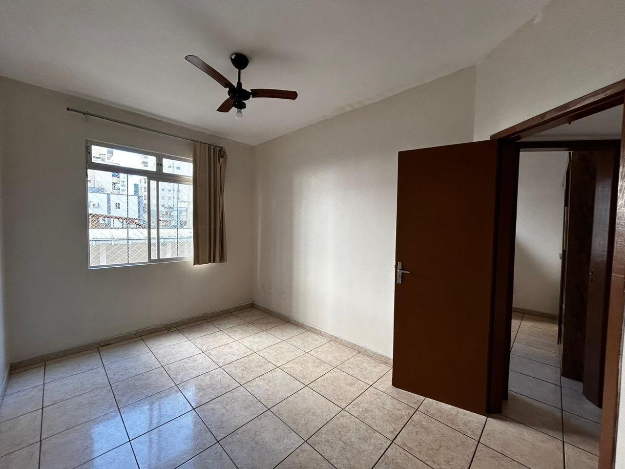 Imagem Apartamento com 2 Quartos à Venda, 73 m²em Meia Praia - Itapema