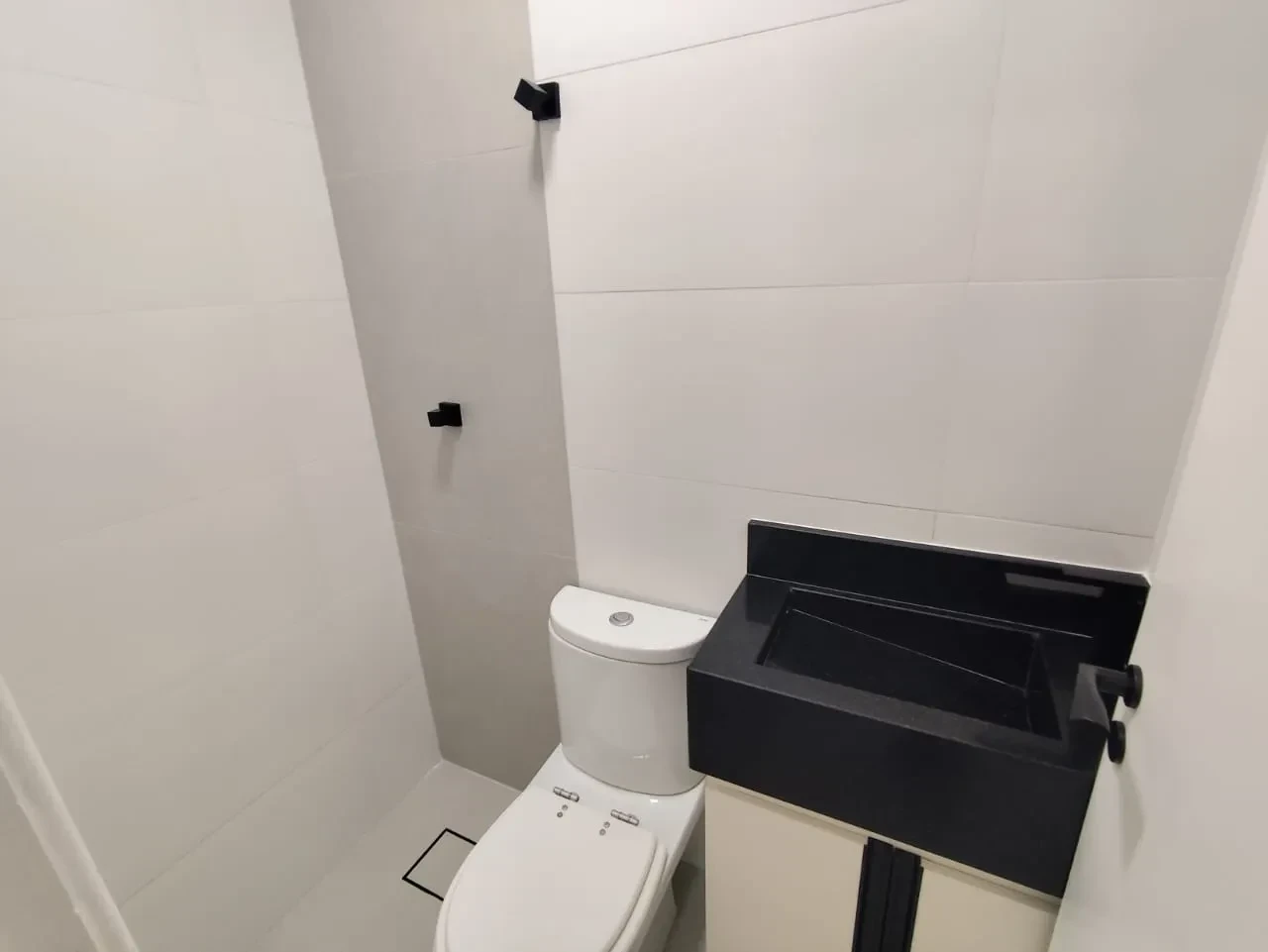 Imagem Cobertura com 3 Quartos à Venda, 19166 metros em Pompéia - Santos