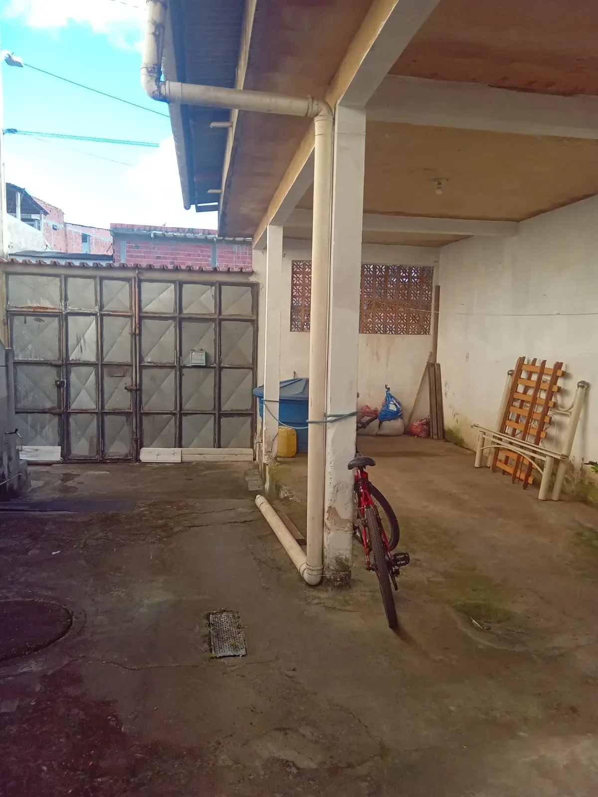 Imagem Casa com 3 Quartos à Venda, 270 m² em Periperi - Salvador