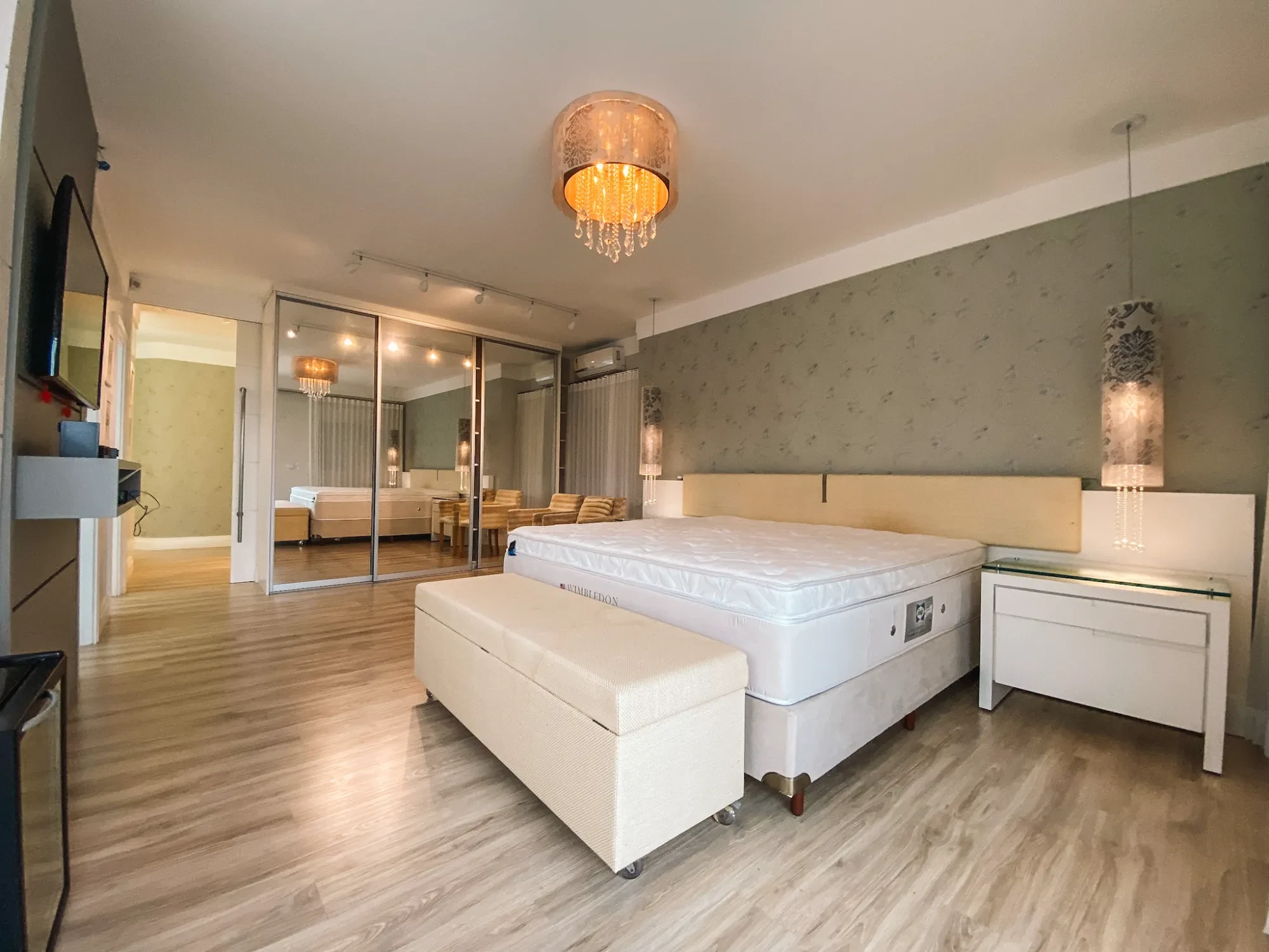 Imagem Casa com 5 Quartos à Venda, 950 m² em Jurerê Internacional - Florianópolis