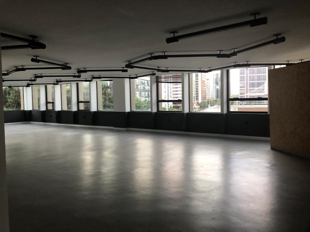 Imagem Sala Comercial à Venda ou Locação, 286 m² em Vila Olímpia - São Paulo