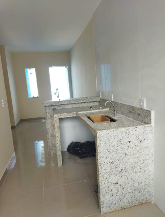Imagem Casa com 2 Quartos à Venda, 60 m² em Ajuda - Macaé
