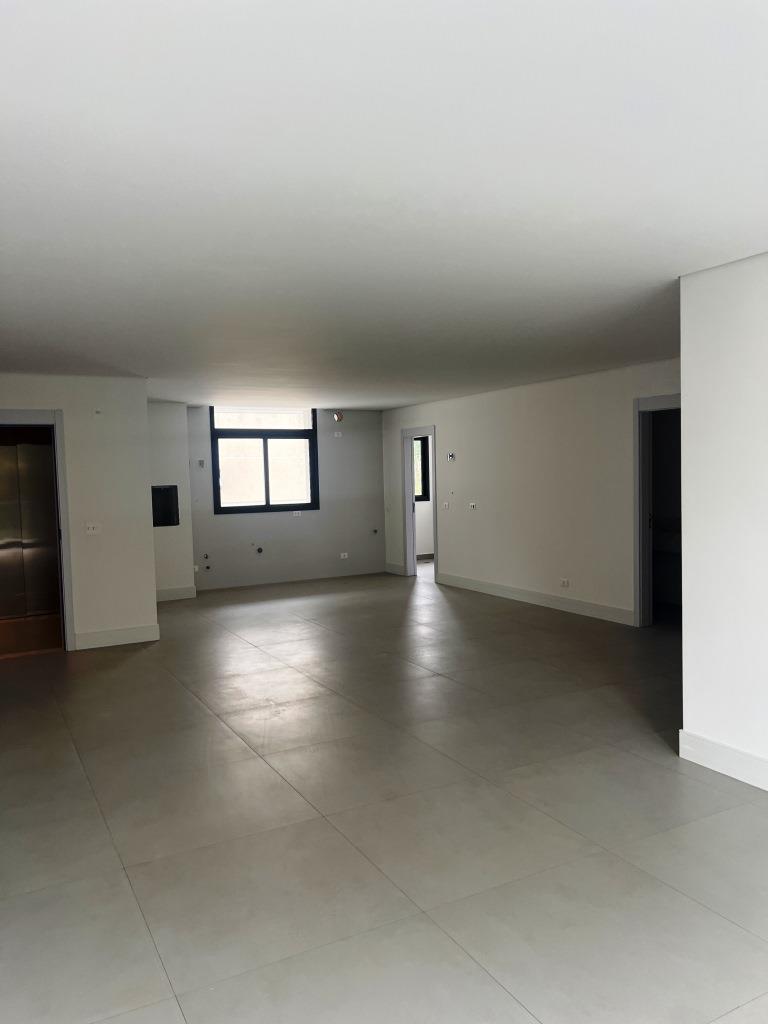 Foto do imóvel: Apartamento com 3 Quartos à Venda, 183 m² em Hugo Lange - Curitiba
