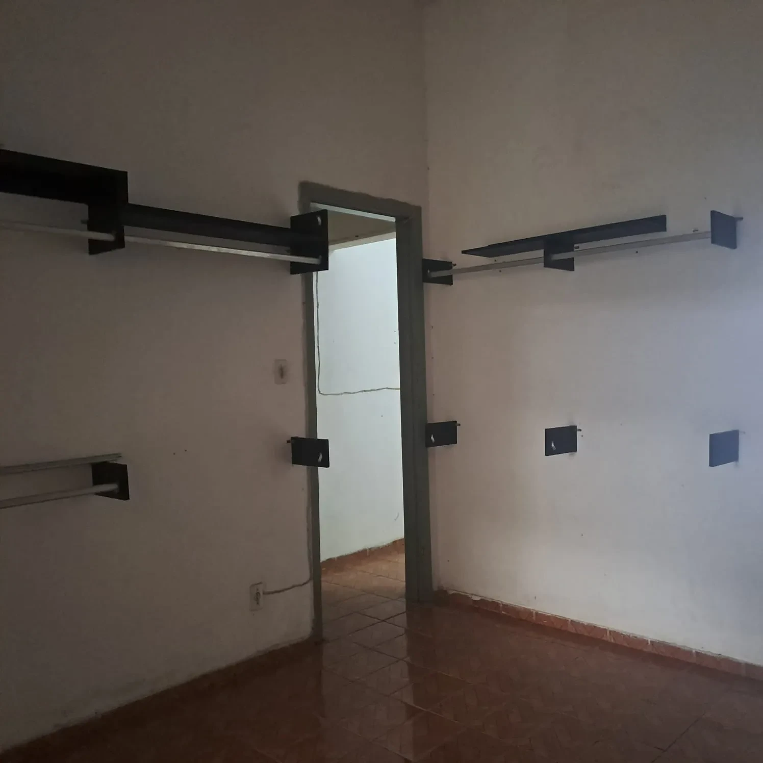 Foto do imóvel: Galpão para Alugar, 250 m² em Vila Mathias - Santos