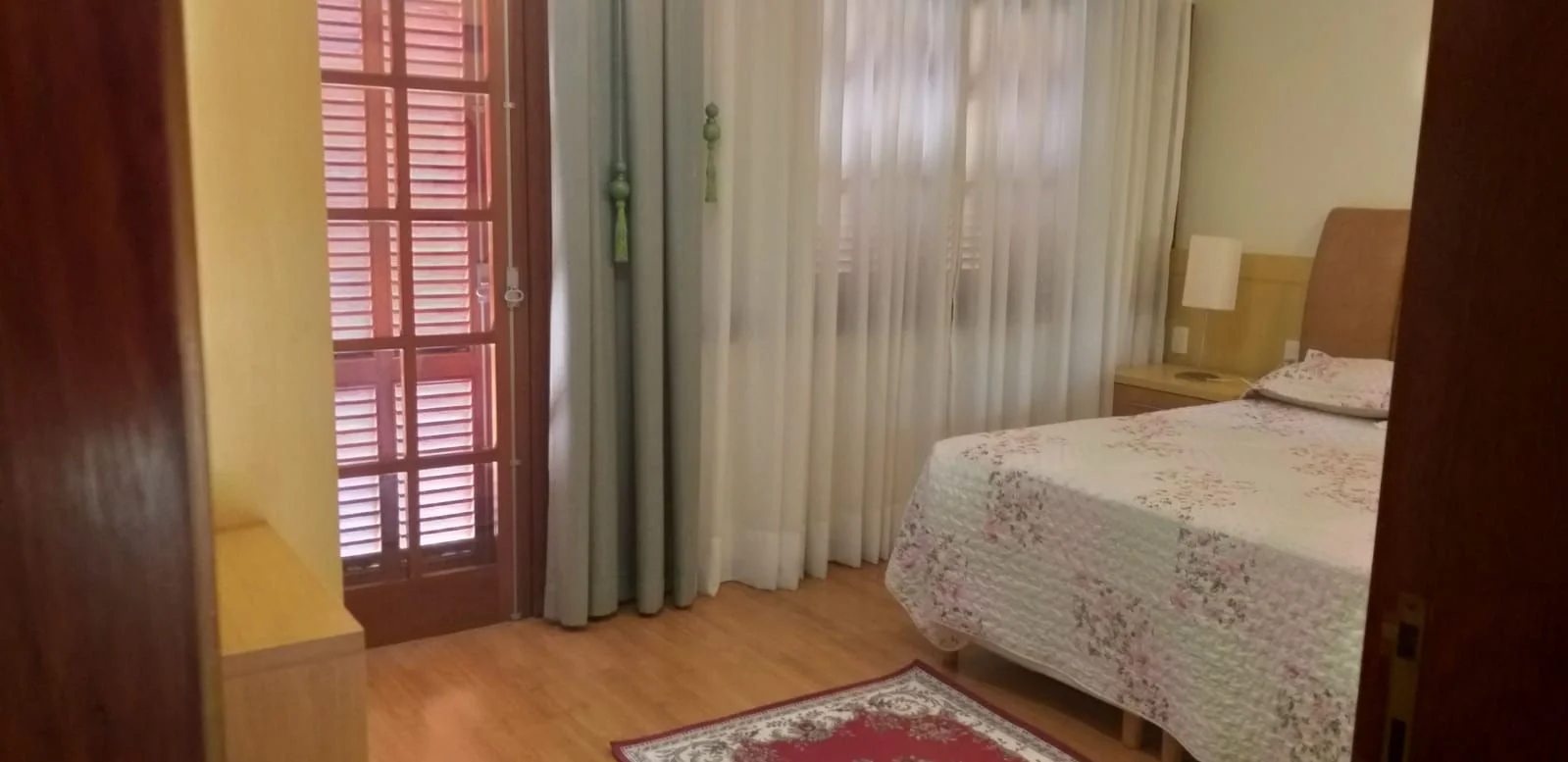 Imagem Casa com 4 Quartos à Venda, 351 m²em Praia das Taquaras - Balneário Camboriú