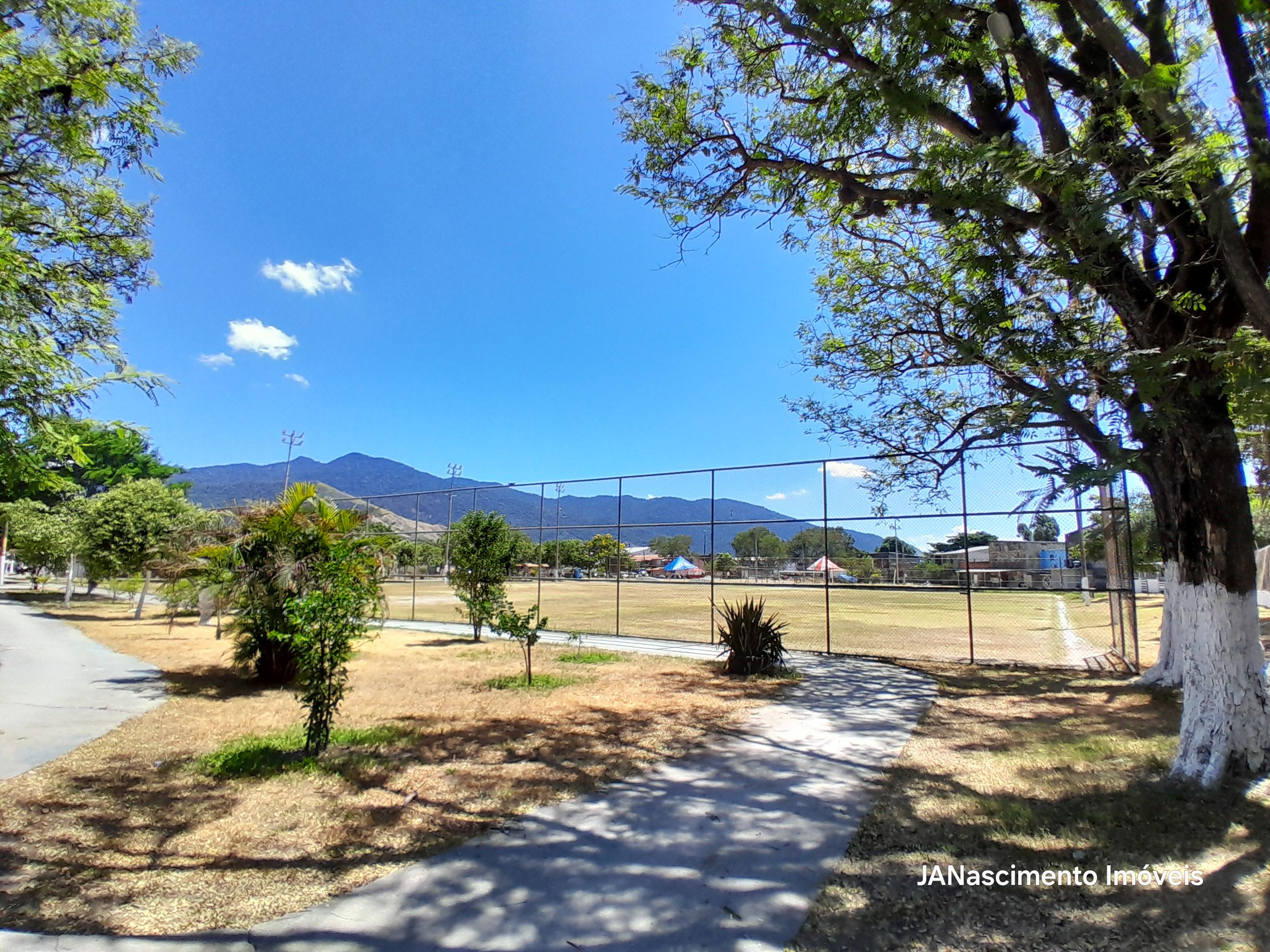 Foto do imóvel: Casa de Condomínio com 2 Quartos à Venda, 87 m² em Bangu - Rio de Janeiro