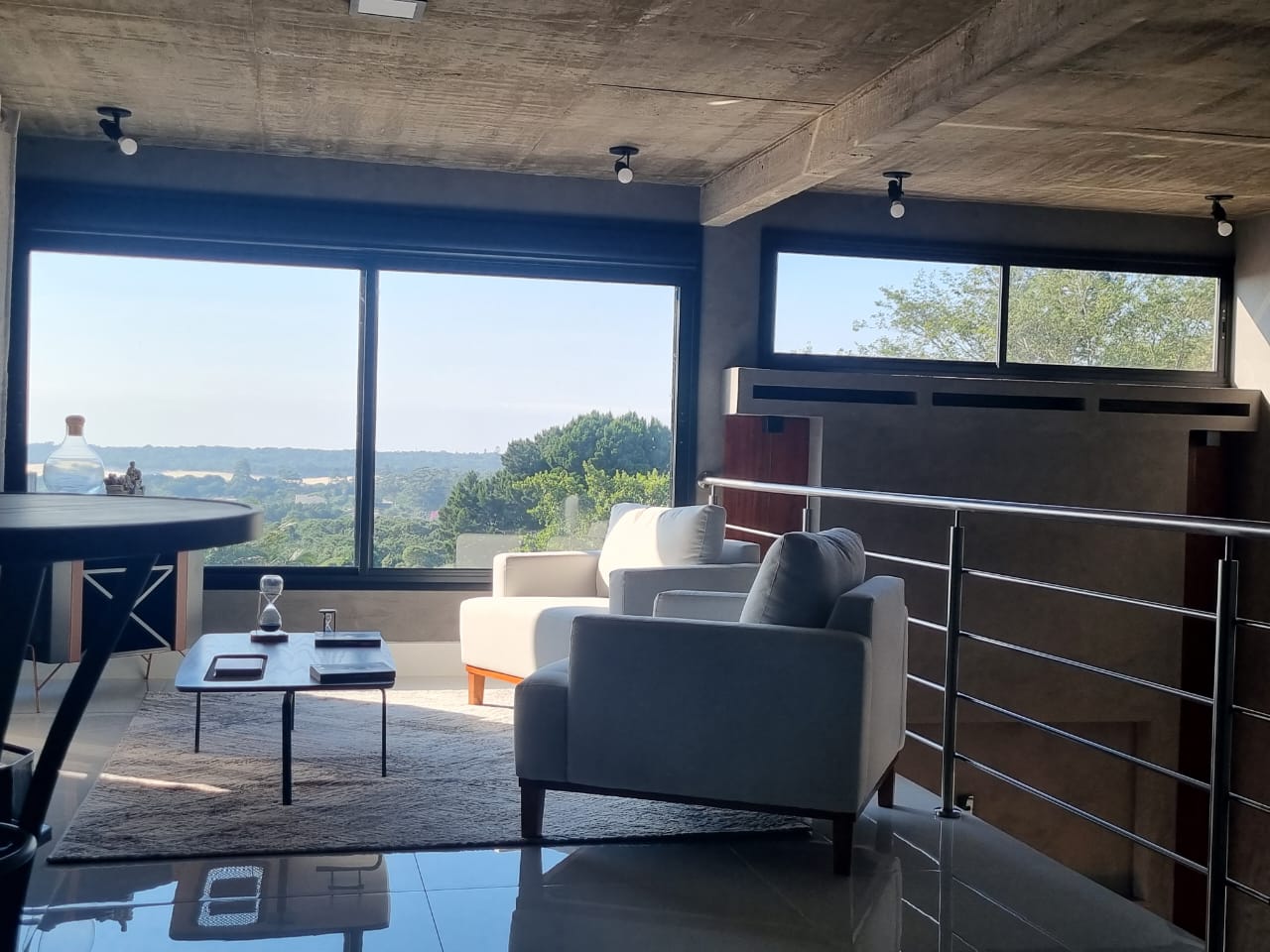 Imagem Cobertura com 2 Quartos à Venda, 150 m²em Ingleses do Rio Vermelho - Florianópolis