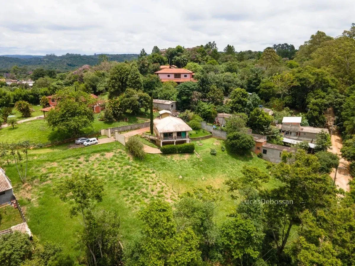 Imagem Casa com 2 Quartos à Venda, 150 metros em Caputera - Cotia