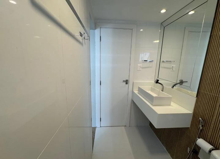 Imagem Casa de Condomínio com 2 Quartos à Venda, 68 m² em Alphaville I - Salvador