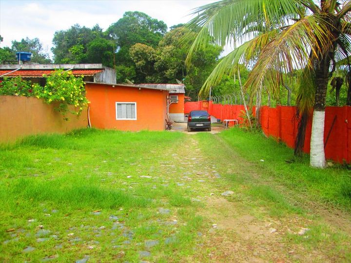 Imagem Casa de Condomínio com 1 Quarto à Venda, 70 m² em Coronel - Itanhaém