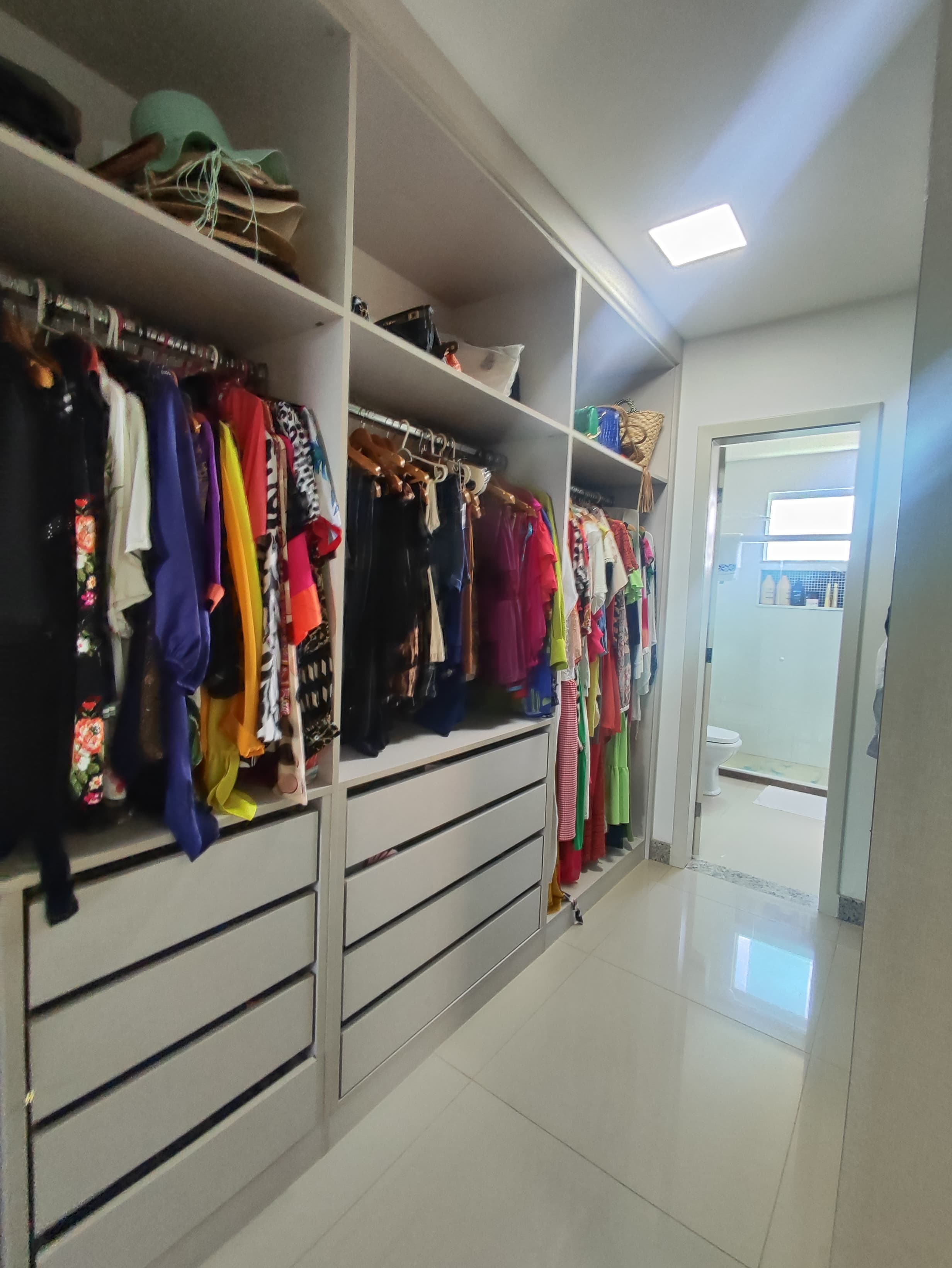 Imagem Casa de Condomínio com 4 Quartos à Venda, 233 m² em Alphaville (Abrantes) - Camaçari