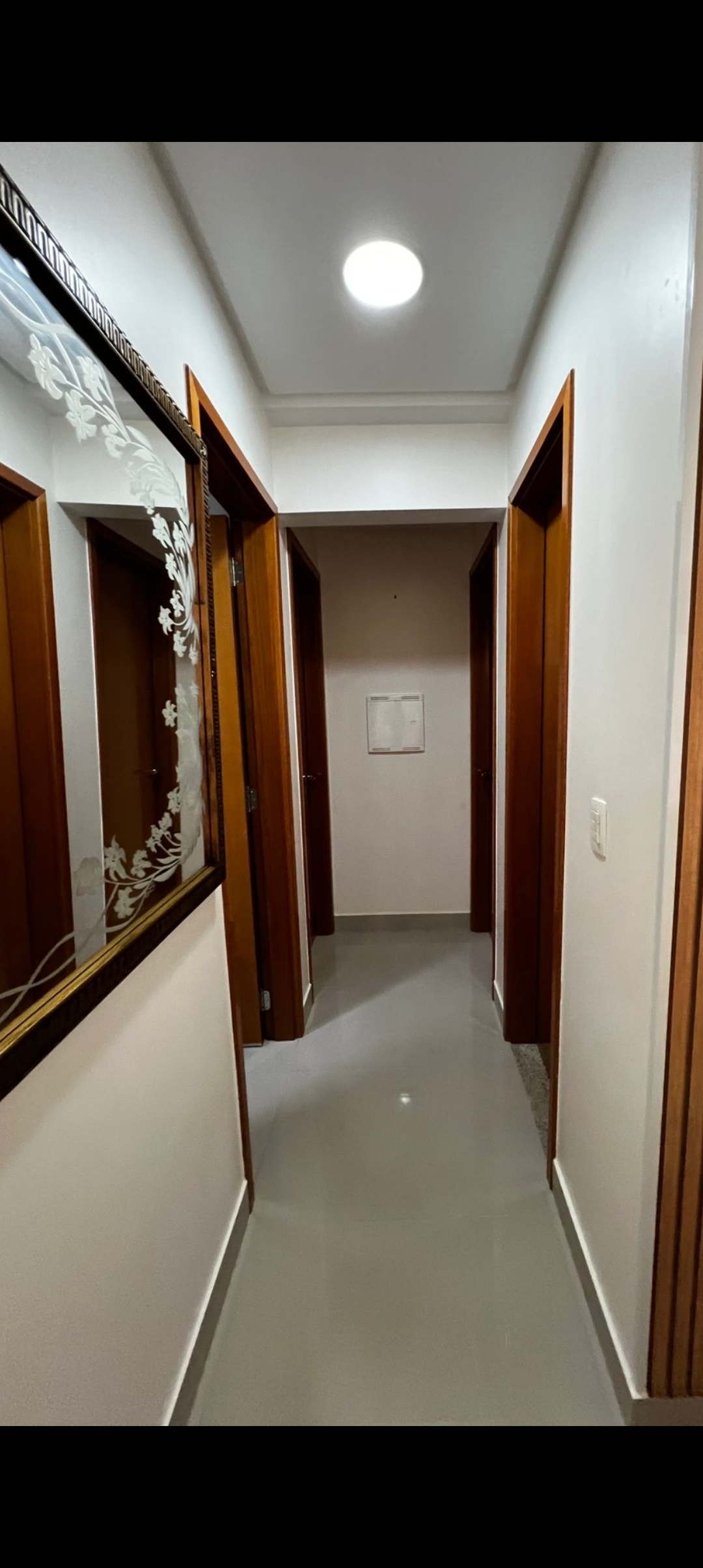 Imagem Apartamento com 2 Quartos à Venda, 75 m² em Jardim Goiás - Goiânia