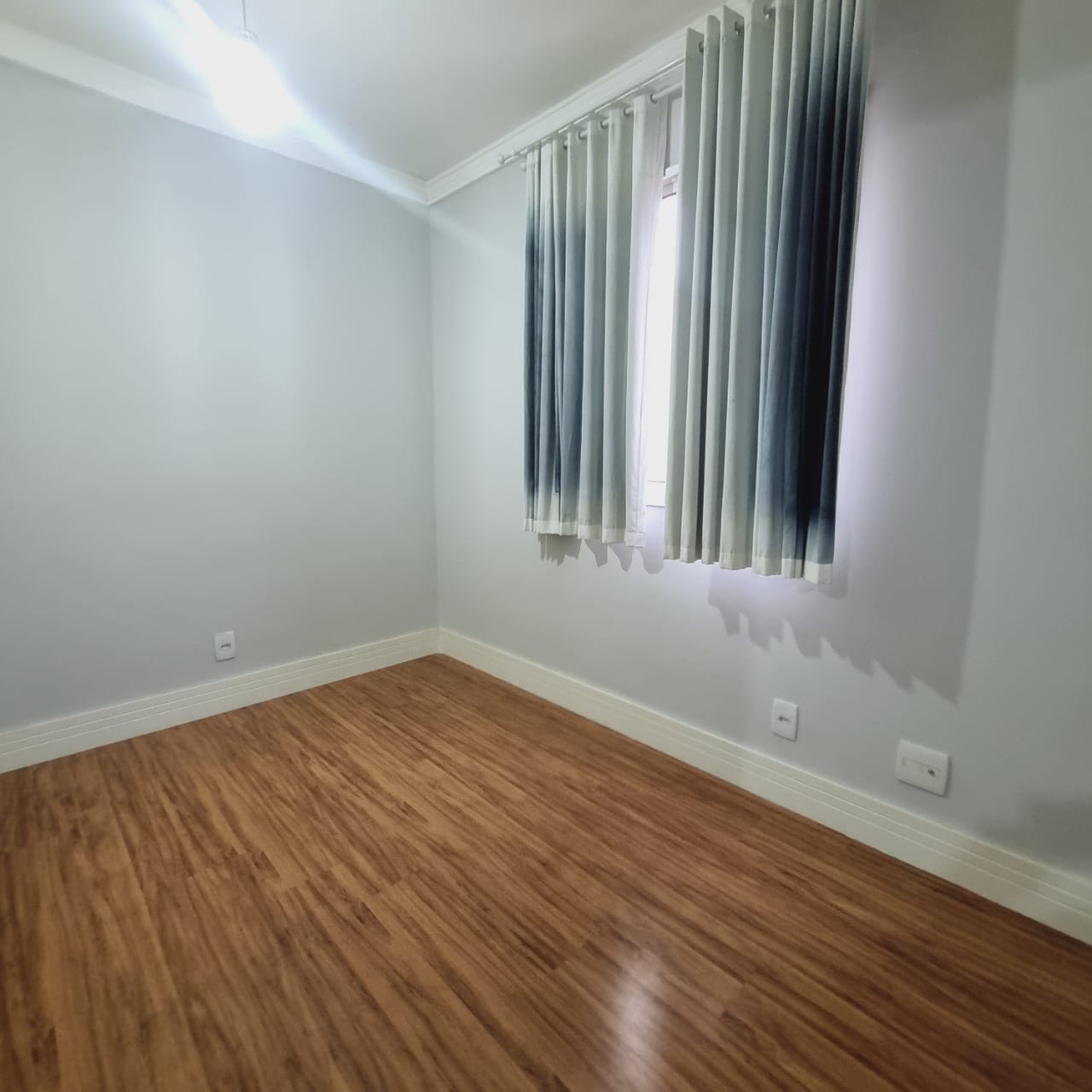 Imagem Apartamento com 3 Quartos à Venda, 54 m²em Canhema - Diadema