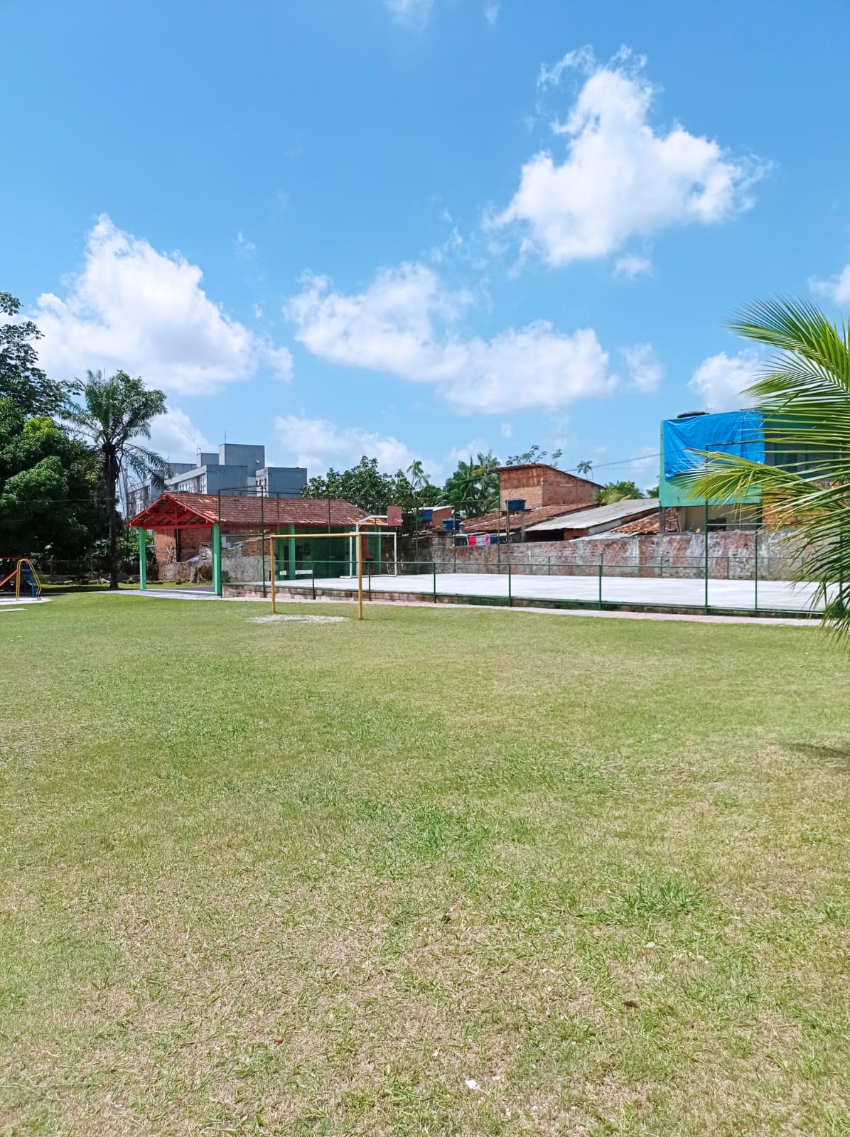 Imagem Apartamento com 2 Quartos à Venda, 65 m²em Coqueiro - Ananindeua