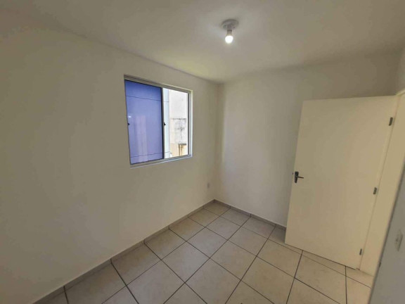 Imagem Apartamento com 2 Quartos à Venda, 48 m² em Argentina - Criciúma