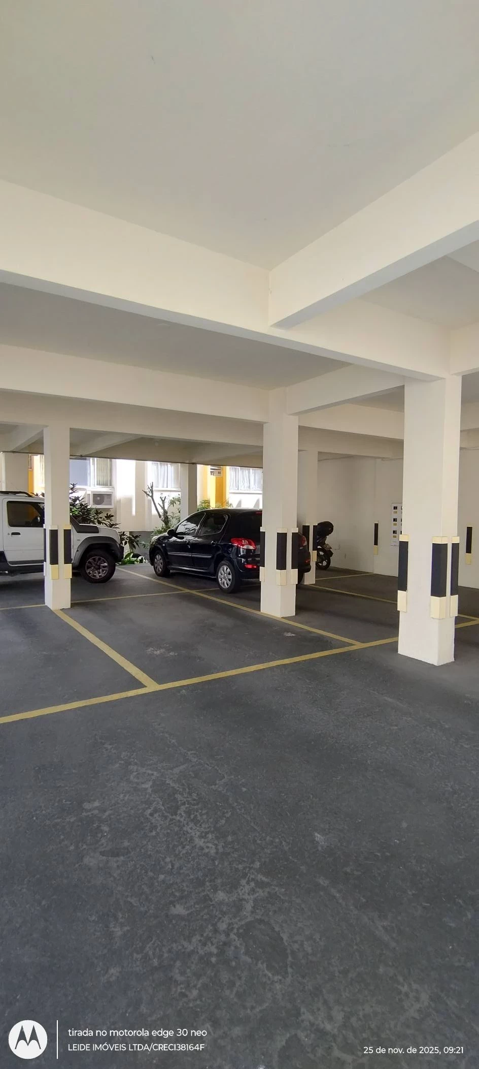 Imagem Apartamento com 2 Quartos à Venda, 5.700 m² em Coqueiros - Florianópolis