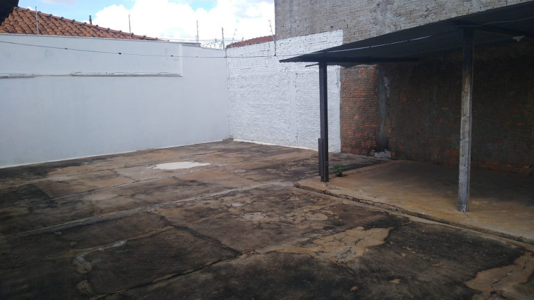 Imagem Casa com 2 Quartos à Venda,  em Amizade - Araçatuba