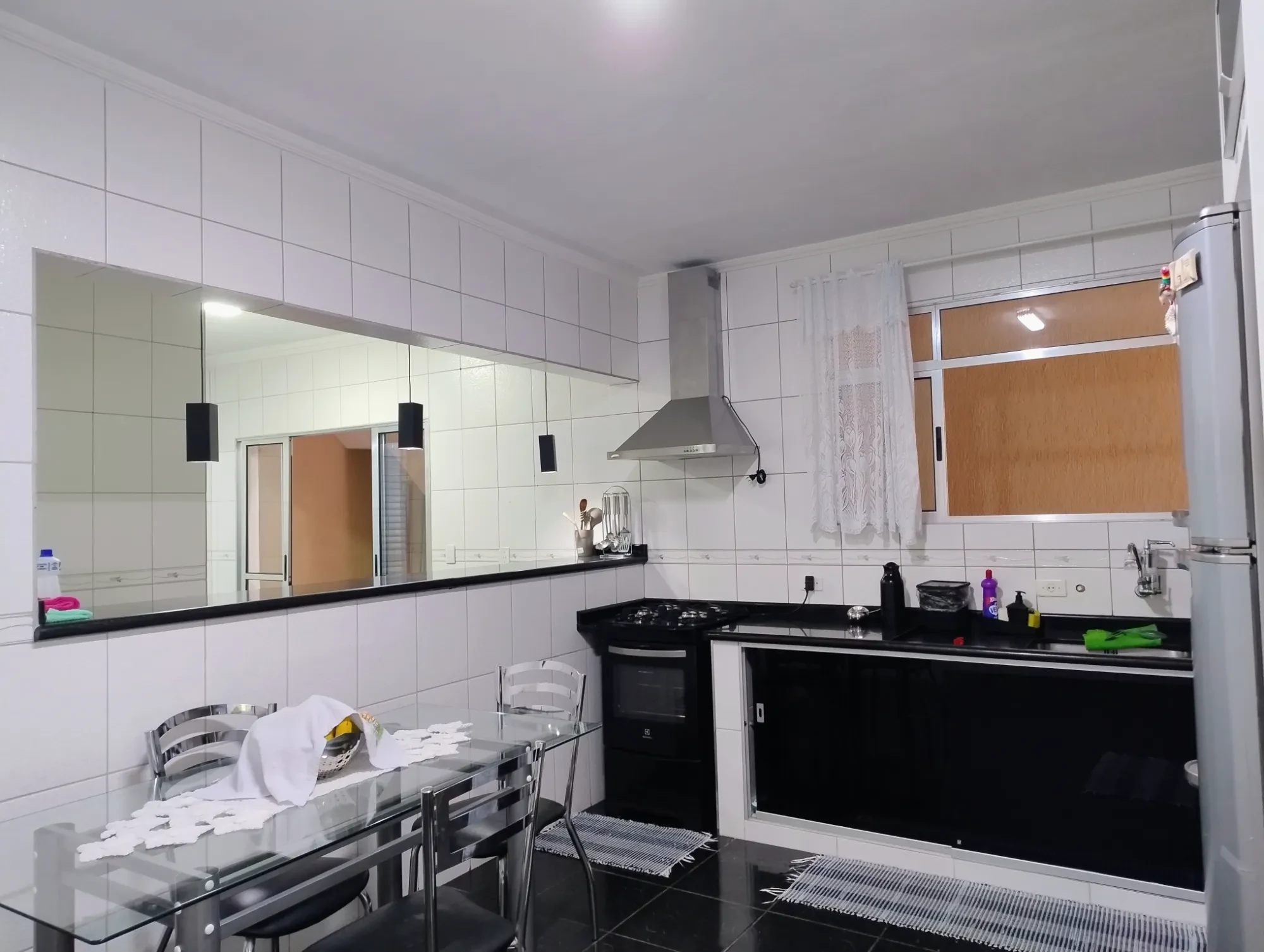 Imagem Casa com 2 Quartos à Venda, 220 m² em Jardim D'Abril - Osasco