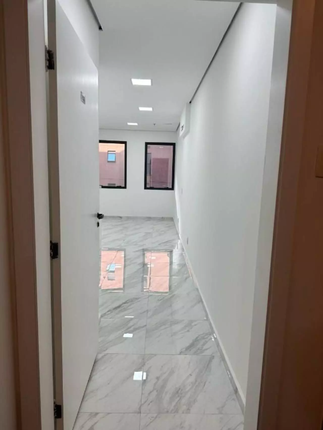 Imagem Sala Comercial à Venda ou Locação, 74 m² em Vila Olímpia - São Paulo