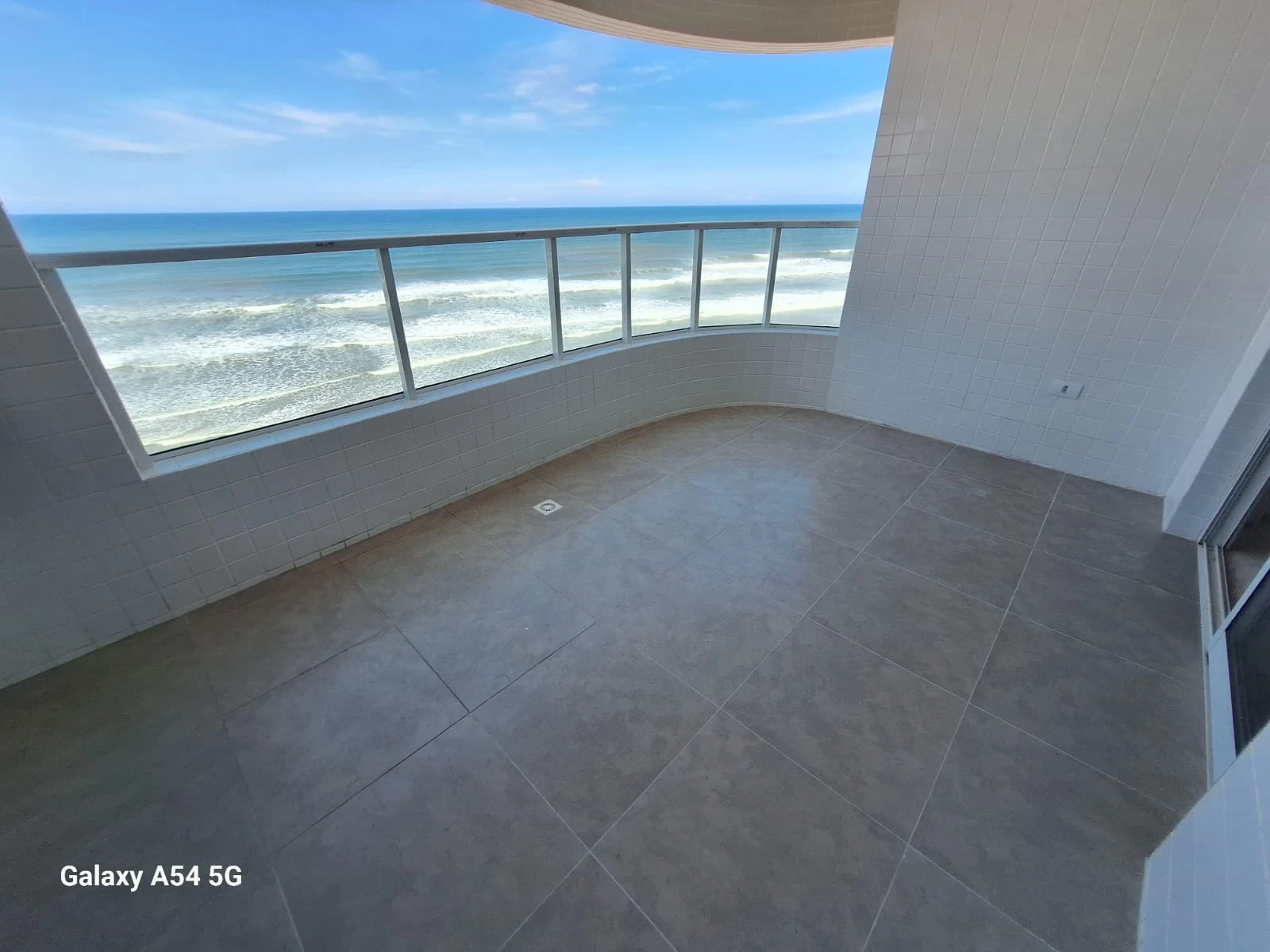 Imagem Apartamento com 3 Quartos à Venda, 91 m² em Vila Atlântica - Mongaguá