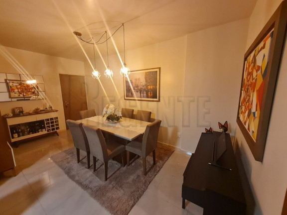 Imagem Apartamento com 3 Quartos à Venda, 88 m² em Centro - Florianópolis