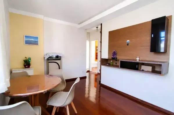 Imagem Apartamento com 2 Quartos à Venda, 60 metros em Sion - Belo Horizonte
