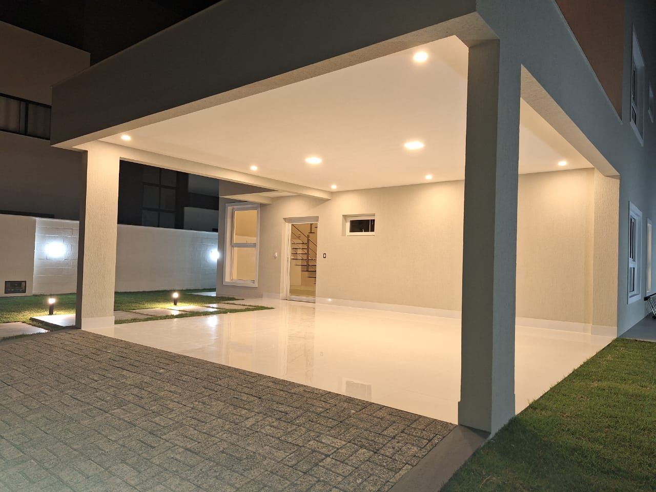 Imagem Casa de Condomínio com 3 Quartos à Venda, 279 m²em Pium (Distrito Litoral) - Parnamirim