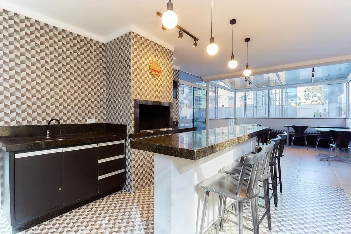 Imagem Apartamento com 2 Quartos à Venda, 52 m² em Cristo Rei - Curitiba