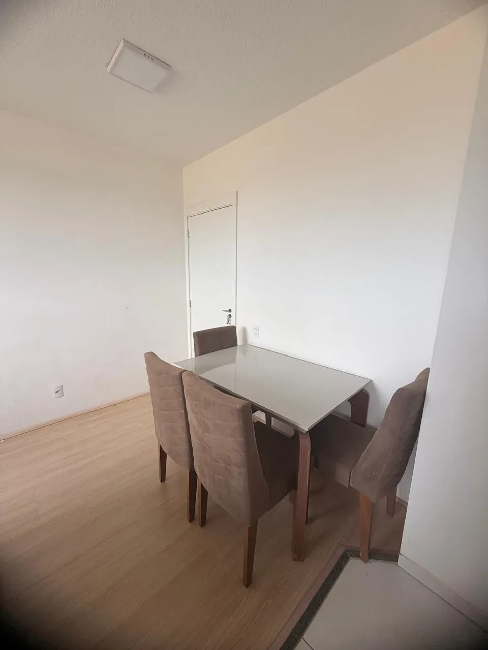 Imagem Apartamento com 2 Quartos para Alugar, 39 m² em Umuarama - Araçatuba