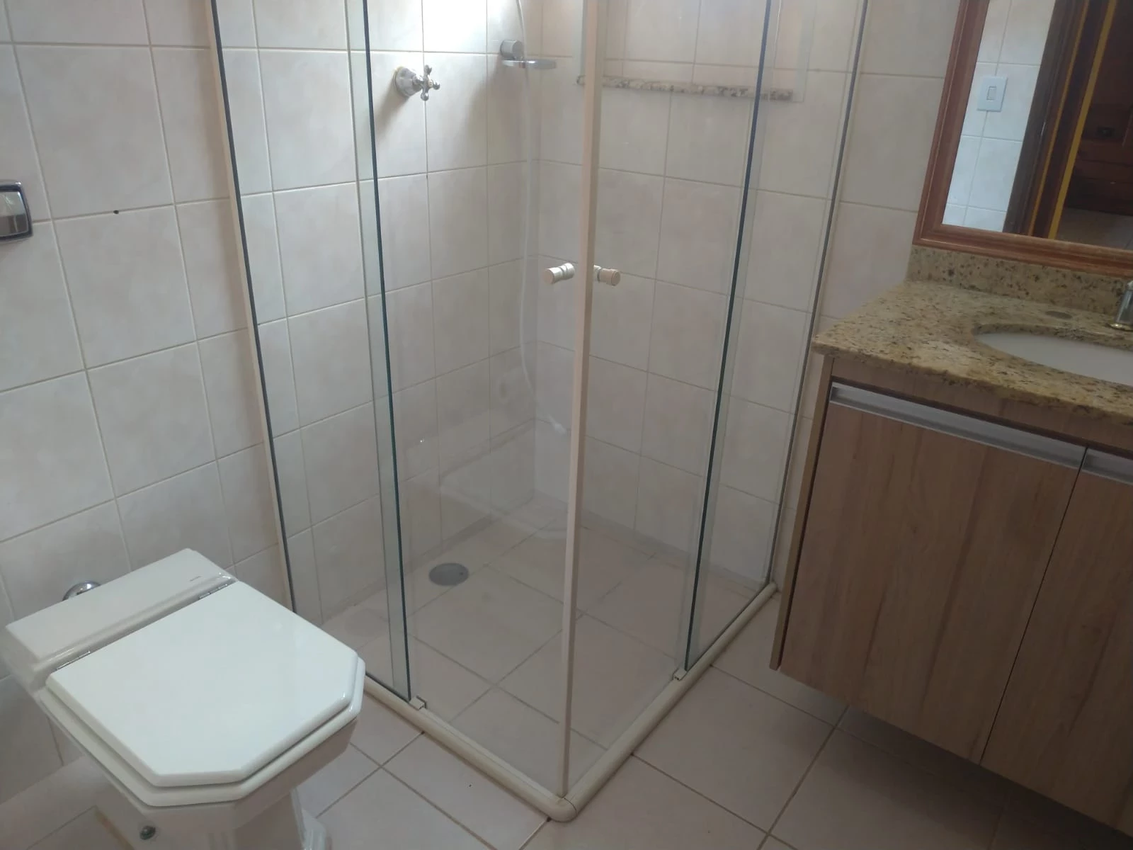 Imagem Casa com 2 Quartos à Venda ou Locação, 147 m² em Jardim do Lago - Atibaia Imagem Casa com 2 Quartos à Venda ou Locação, 147 m² em Jardim do Lago - Atibaia