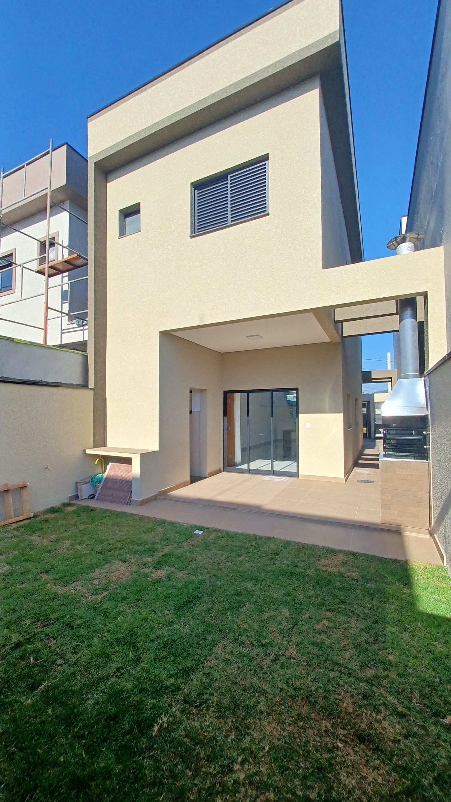 Imagem Casa de Condomínio com 3 Quartos à Venda, 121 m²em Villas do Jaguari - Santana de Parnaíba