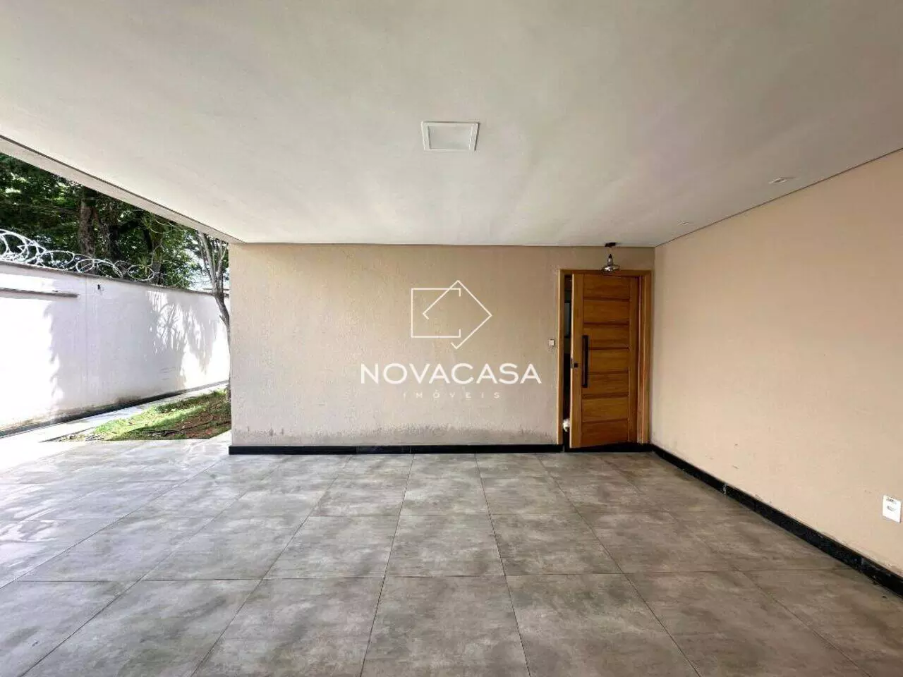 Foto do imóvel: Casa com 5 Quartos à Venda, 250 m² em Rio Branco - Belo Horizonte