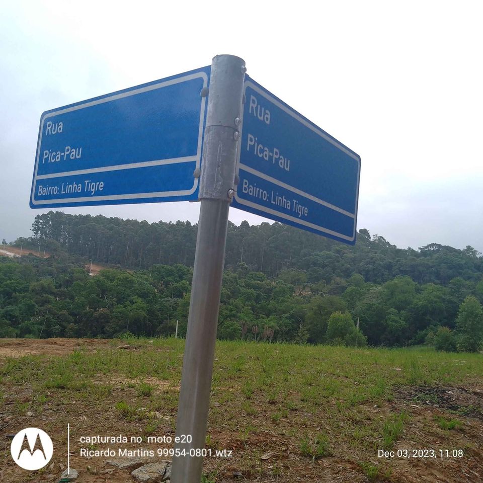 Imagem Terreno à Venda, 430 m²em Jardim das Palmeiras - Cocal do Sul
